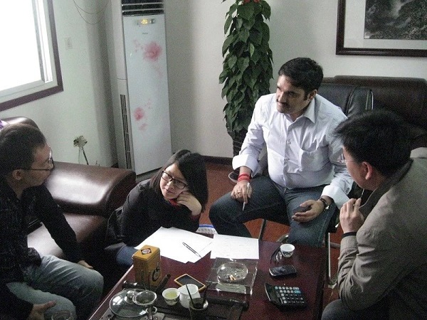 印度客戶來廠洽談價格，包裝，發(fā)貨，供應能力